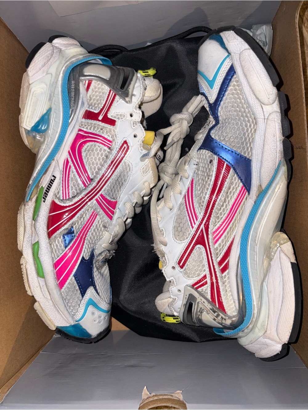 Balenciaga runner